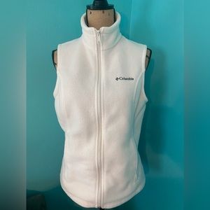 Columbia Fleeced Zipper Vest